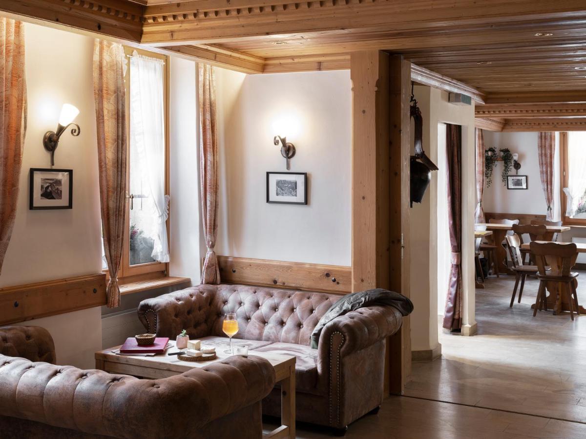 Hotel De Commune グスタード エクステリア 写真
