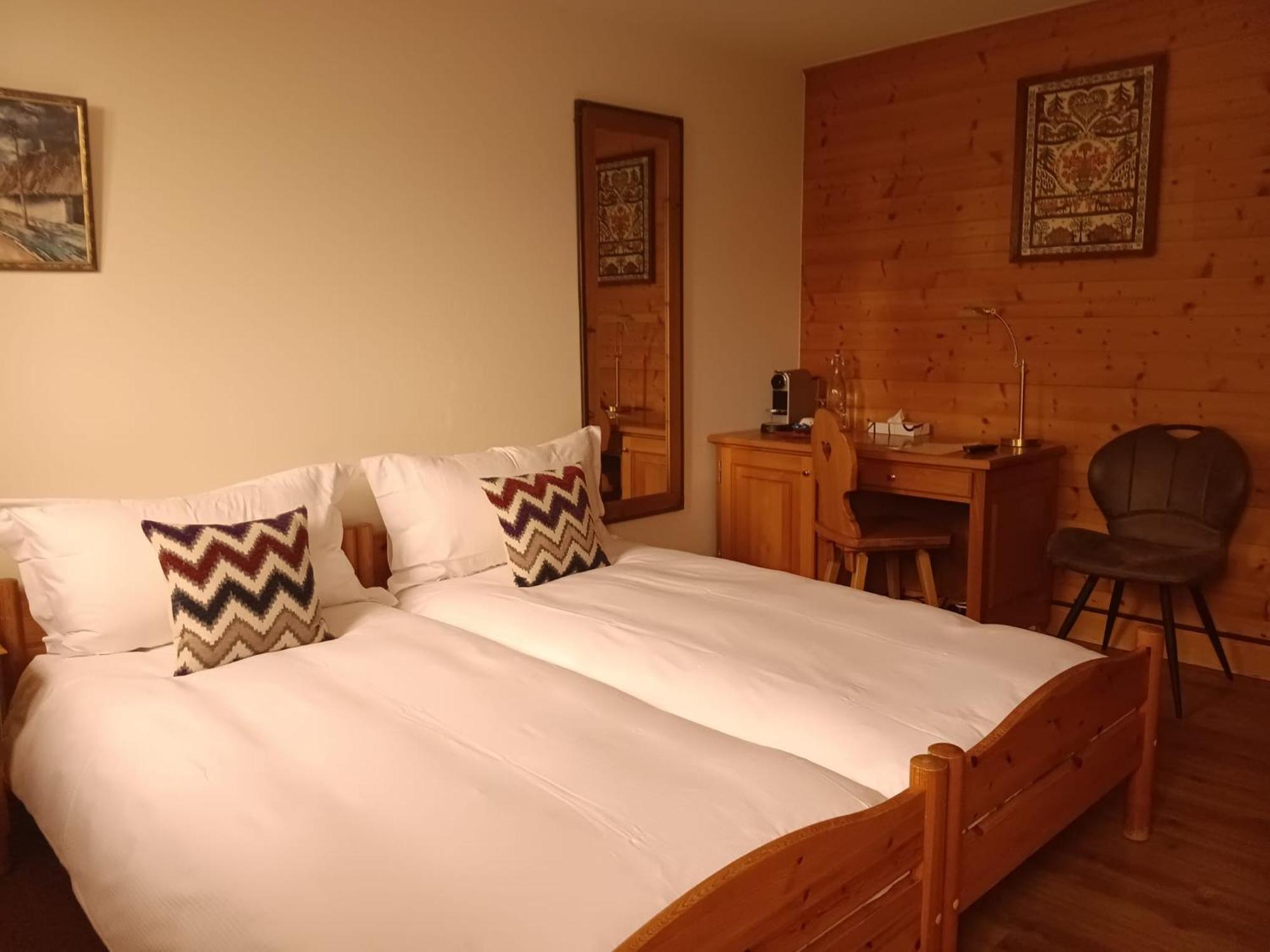 Hotel De Commune グスタード エクステリア 写真