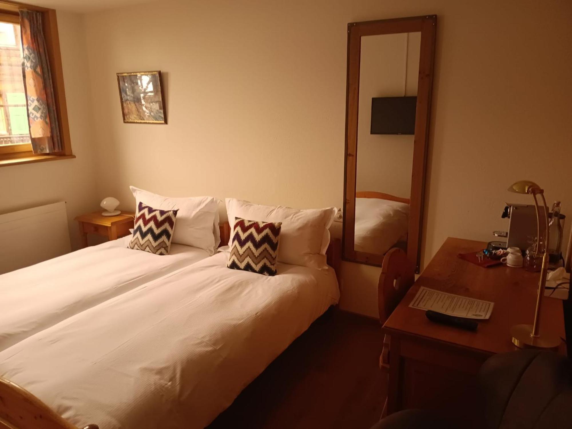 Hotel De Commune グスタード エクステリア 写真